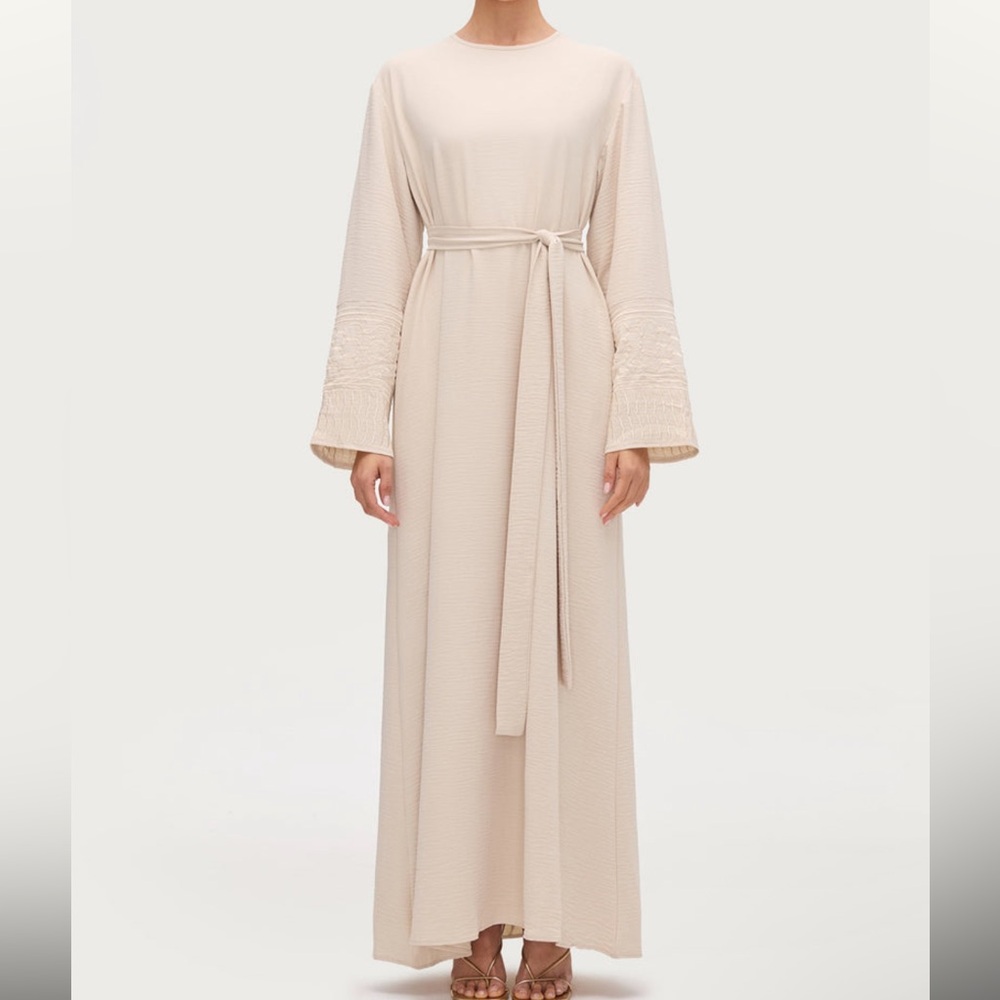 Chic Beige Maxi Dress with Tie Waist